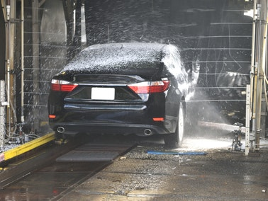 are manual car washes bad for your car